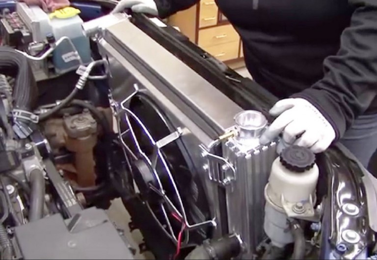 How To Change A Radiator On A Jeep Wrangler - 2024 Step-by-step Guide ...